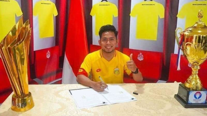 Winger Bhayangkara FC, Andik Vermansah