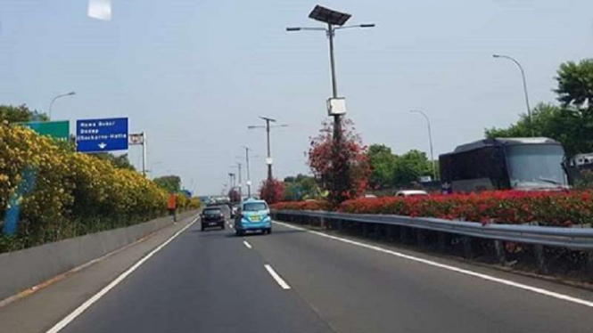 Jalan Tol Prof Sedyatmo arah Bandara Soekarno-Hatta