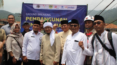 Ground breaking pembangunan kembali Jembatan Ciasahan