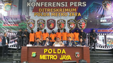 Konferensi pers kasus pembobolan rekening wartawan senior Ilham Bintang