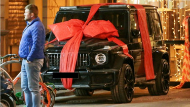Mercedes-Benz G-Wagon Class kado ulang tahun Cristiano Ronaldo dari kekasihnya