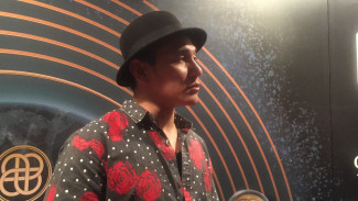 Kenangan Vino G Bastian dengan Istri Mendiang Chrisye
