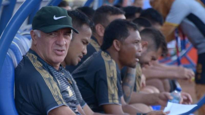 Pelatih Arema FC Mario Gomez.