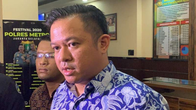 Kuasa Hukum Arya, Andreas Nahot Silitonga