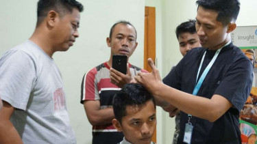 Usaha potong rambut