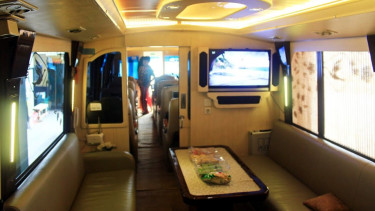 Bus yang bisa buat meeting dan masak