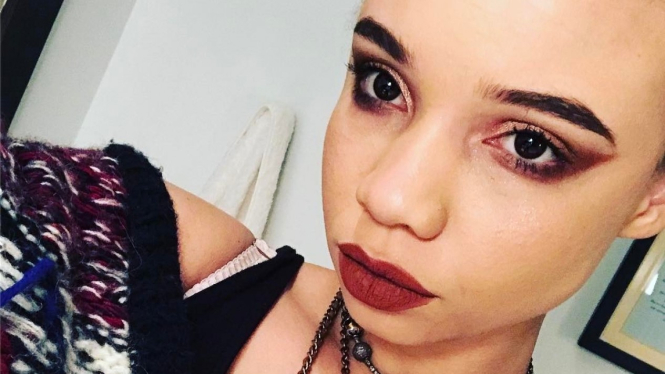 Mikaela Spielberg.