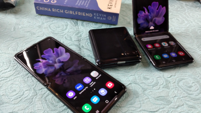 Samsung Galaxy Z Flip.