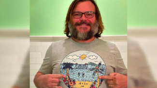 Aktor Hollywood Jack Black Galang Dana untuk Bangun Sekolah di Lombok