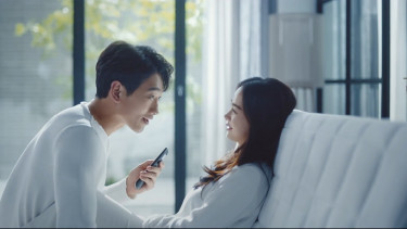 Rain dan Kim Tae Hee bintangi iklan bareng.