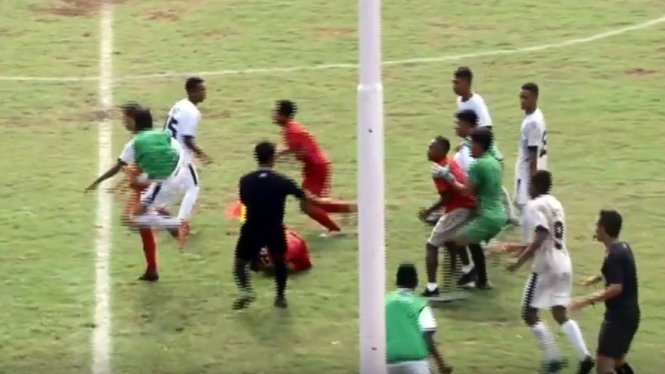 Kericuhan Piala Soeratin U-17 Jawa Timur vs NTT