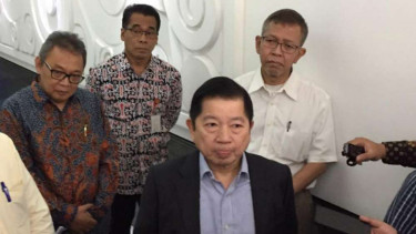 Menteri PPN/Kepala Bappenas, Suharso Monoarfa di Kantornya.