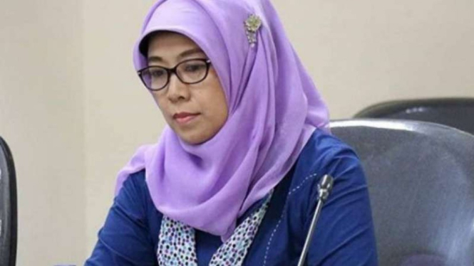 Sitti Hikmawatty.