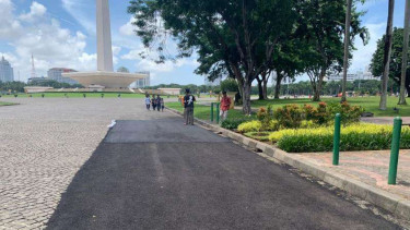 Aspal bekas uji coba trek Formula E tak hilang tuntas.