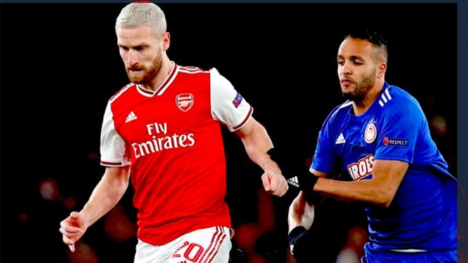 Shkodran Mustafi saat Arsenal vs Olympiacos Piraeus