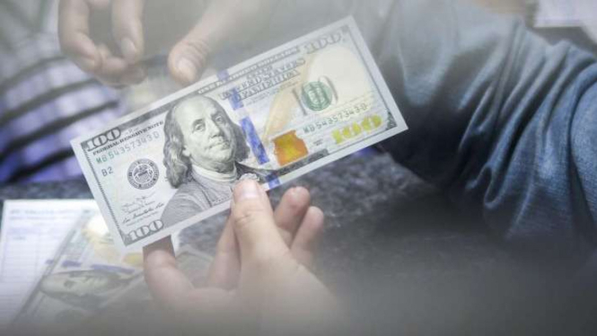Mata uang dolar AS (ilustrasi)