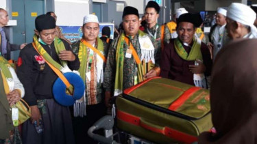Jemaah Indonesia gagal berangkat umrah.