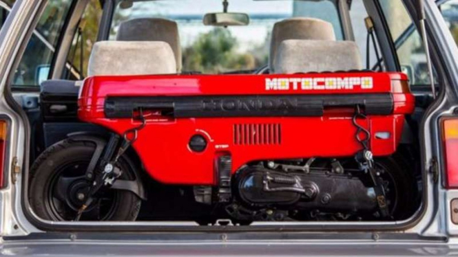 Motocompo.
