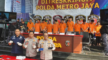 Kapolda Metro Jaya ungkap kasus pembobolan kartu kredit