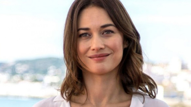 Olga Kurylenko.