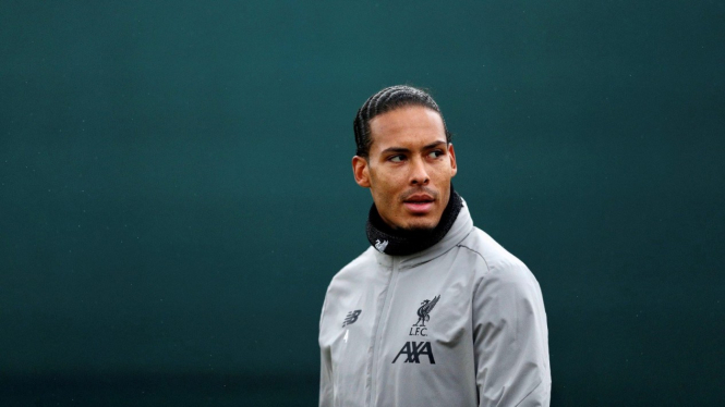 Bek Liverpool, Virgil van Dijk