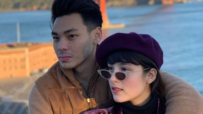Rob Clinton Kardinal dan Chelsea Islan.