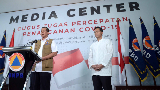 Serah Terima Donasi Rp20 Miliar dari Group Bakrie Untuk Penanganan Covid-19