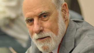 Tokoh Internet Modern Vint Cerf Positif Corona