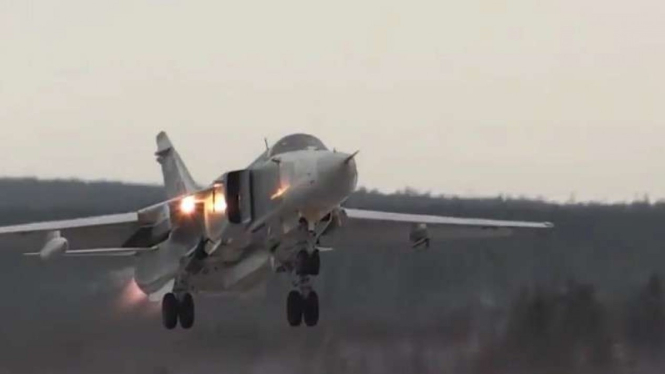 VIVA Militer:  Pesawat Sukhoi Su-24 milik Rusia.
