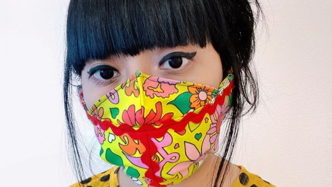 Diana Rikasari bagikan tips membuat masker kain.