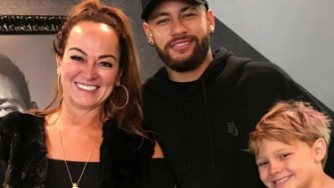 Ibunda Neymar, Nadine Goncalves