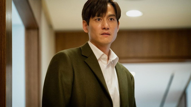 Park Hae Joon, pemeran Lee Tae Oh di drama The World of the Married