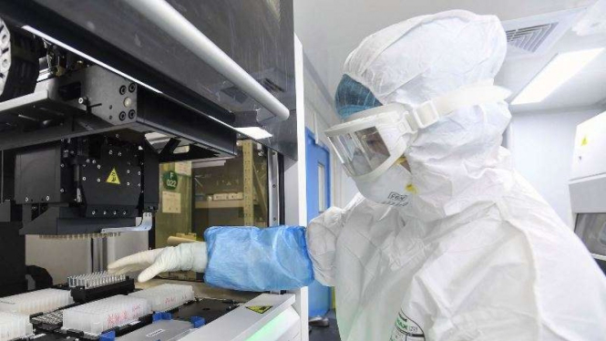 VIVA Militer: Seorang pekerja di Laboratorium Wuhan, China