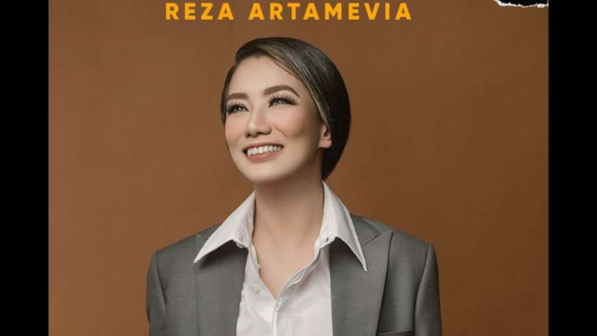 Reza Artamevia dalam Live Stream Fest Vol.2. 