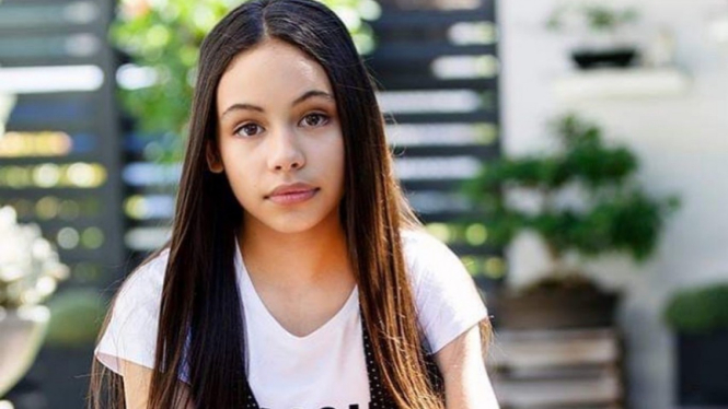 Izellah Connelly.