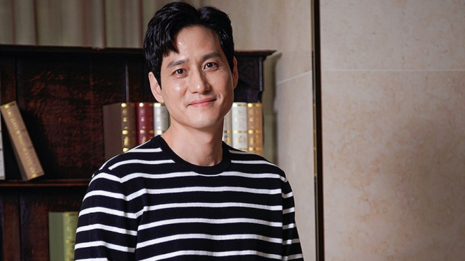 Park Hae Joon, pemeran Lee Tae Oh di drama The World of the Married
