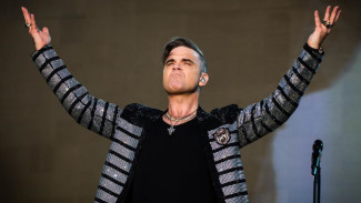 Robbie Williams Ngarep Gantikan Daniel Graig Perankan James Bond