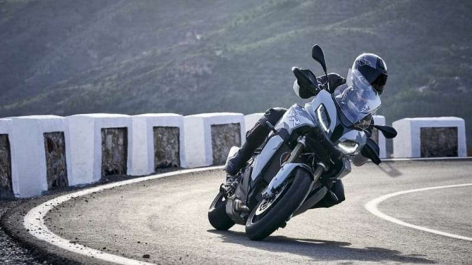 Motor gede BMW Motorrad S 1000 XR