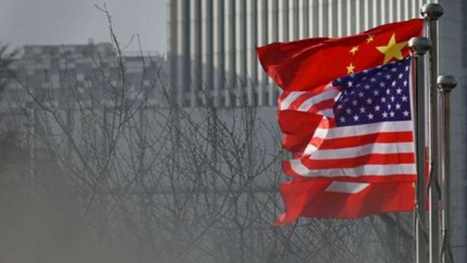 Amerika China.