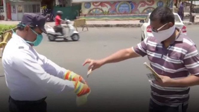 Bayar tilang di India
