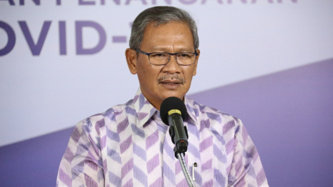 Juru Bicara Pemerintah untuk penanganan COVID-19, Achmad Yurianto