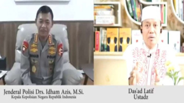 Kapolri Jenderal Idham Azis berbincang dengan Ustaz Das'ad Latif 