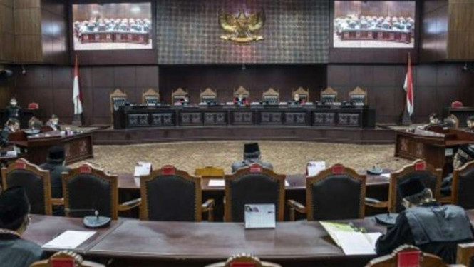 Sidang perdana pengujian Perppu Corona di MK.