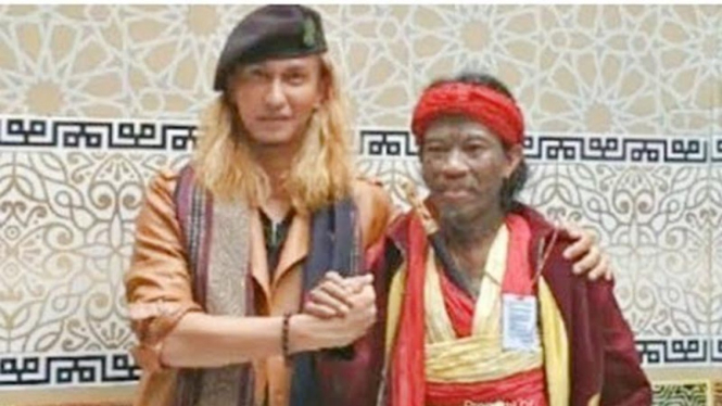 Habib Bahar bin Smith bersama Udin Balok