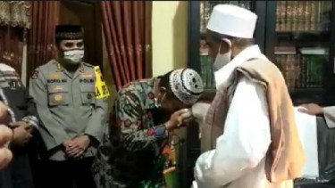 Habib Umar Assegaf Berdamai dengan Petugas Sotpol PP