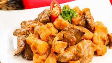Sambal goreng ati ampela.