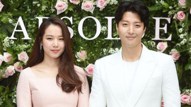 Lee Dong Gun dan Jo Yoon Hee.