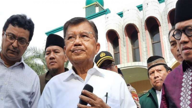 Ketua Dewan Masjid Indonesia Jusuf Kalla