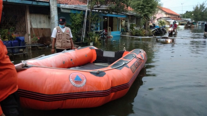 Banjir Rob Tegal.