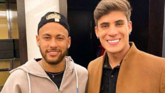 Skandal Olahraga, Neymar Ancam Tusuk Dubur Pacar Ibunya